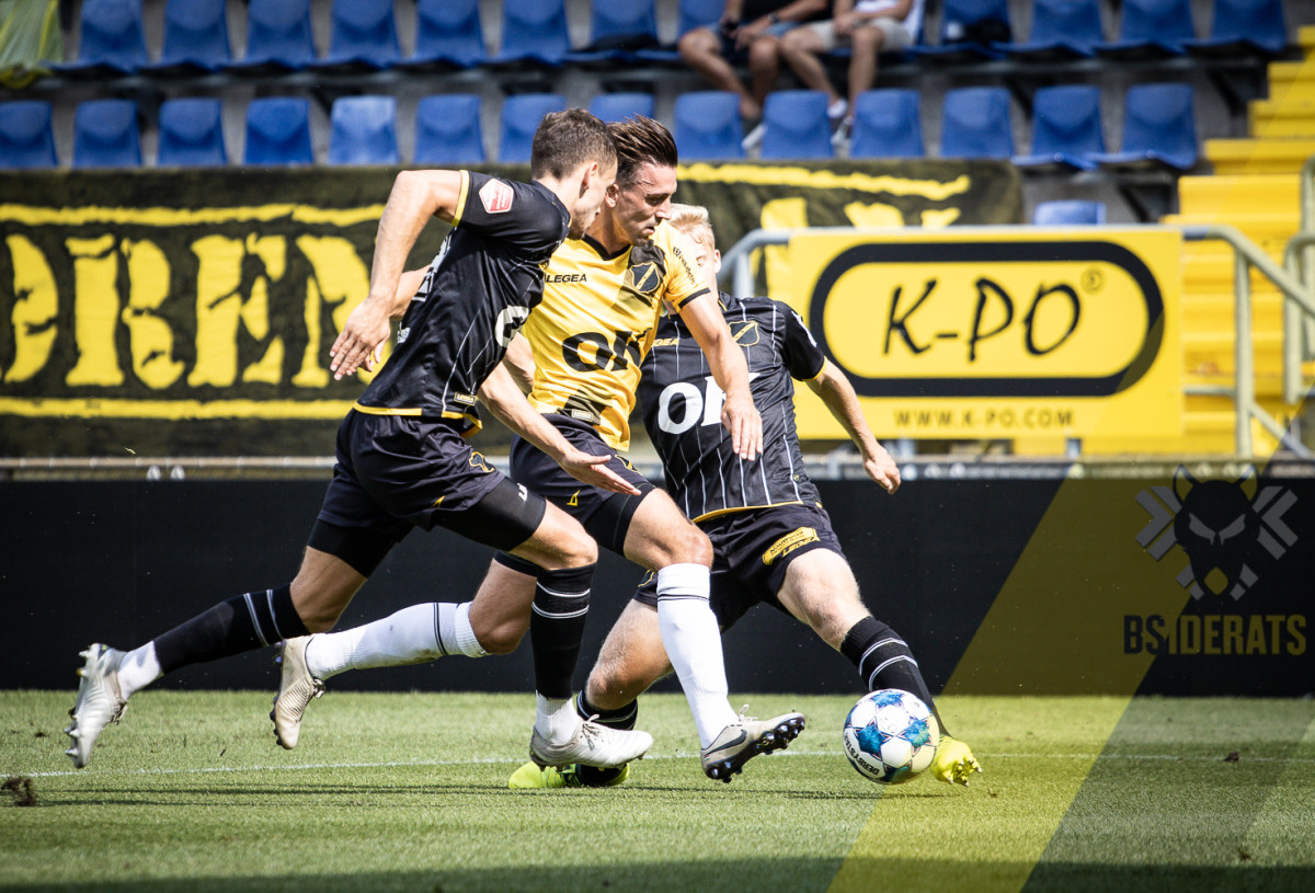 teamnick teamchiel[17van40]